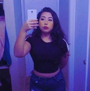 Meet your Posher, Dulce